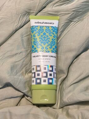 Refreshments Velvety Body Cream — Light Green Citrus Spritz